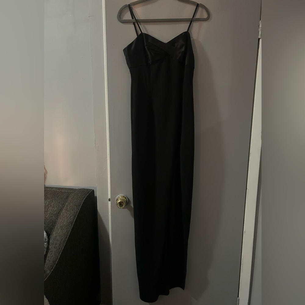 Elegant Black Evening Gown